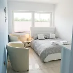 Zdroj *